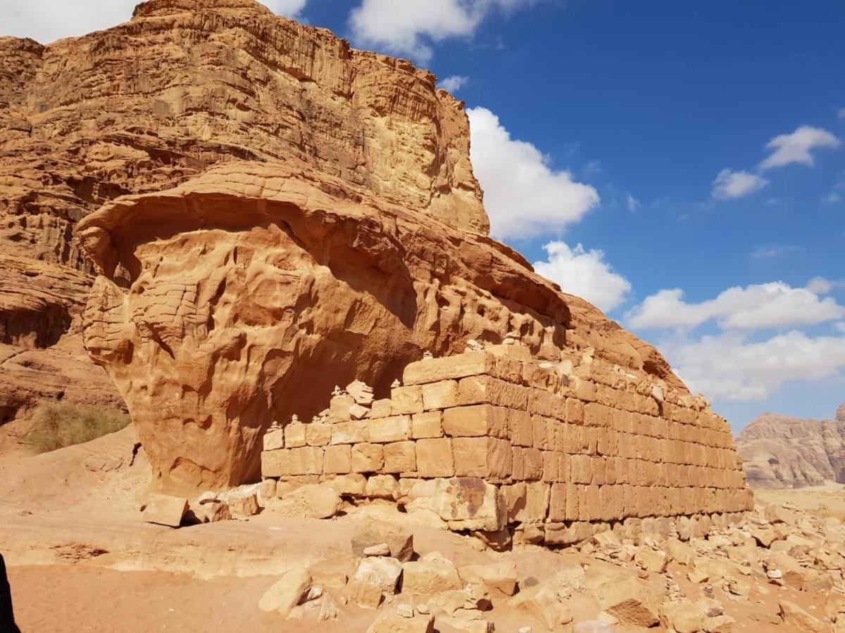 Wadi Rum Secrets Camp Exterior photo